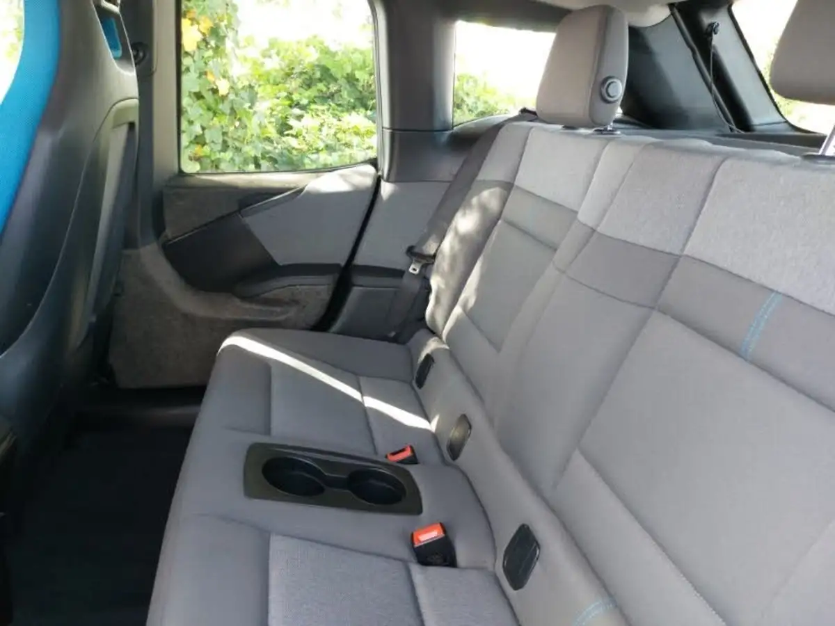 2022-bmw-i3-e-120-ah-big-5