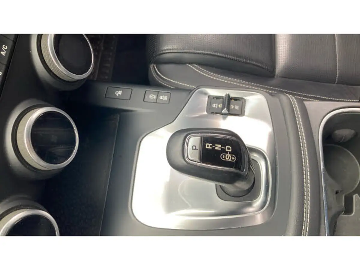 2018-jaguar-e-pace-20-i4d-r-dynamic-se-180ps-ss-big-12