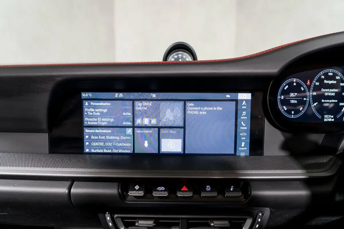 2020-porsche-911-30-carrera-s-cabriolet-pdk-big-35