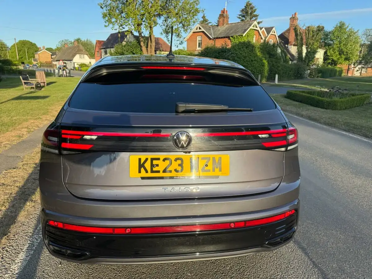 2023-volkswagen-taigo-10-tsi-r-line-dsg-big-5