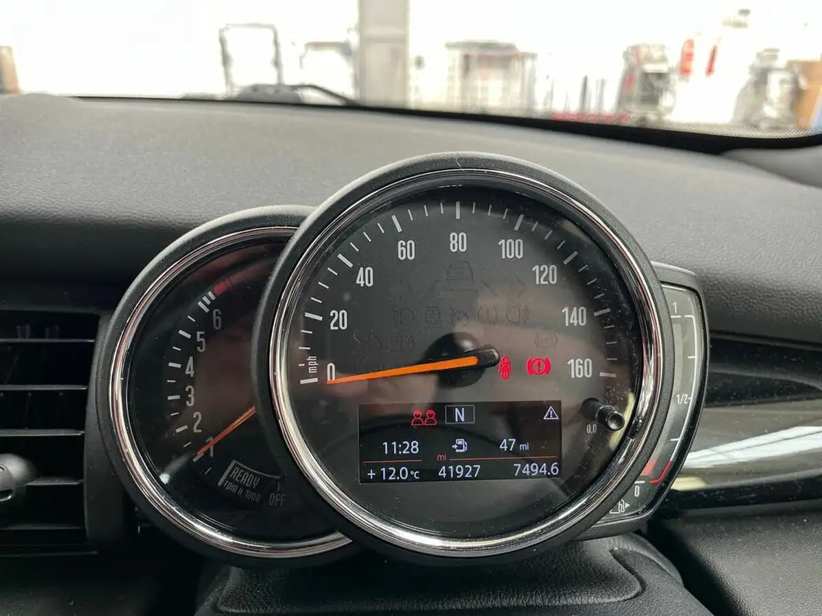 2018-mini-cooper-15-1499-gt-media-xlss-big-21