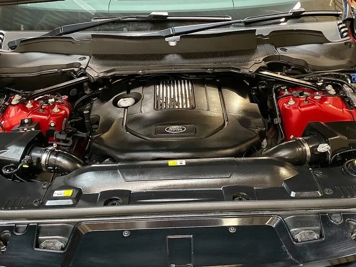 2019-land-rover-range-rover-sport-30-sdv6-hse-big-7