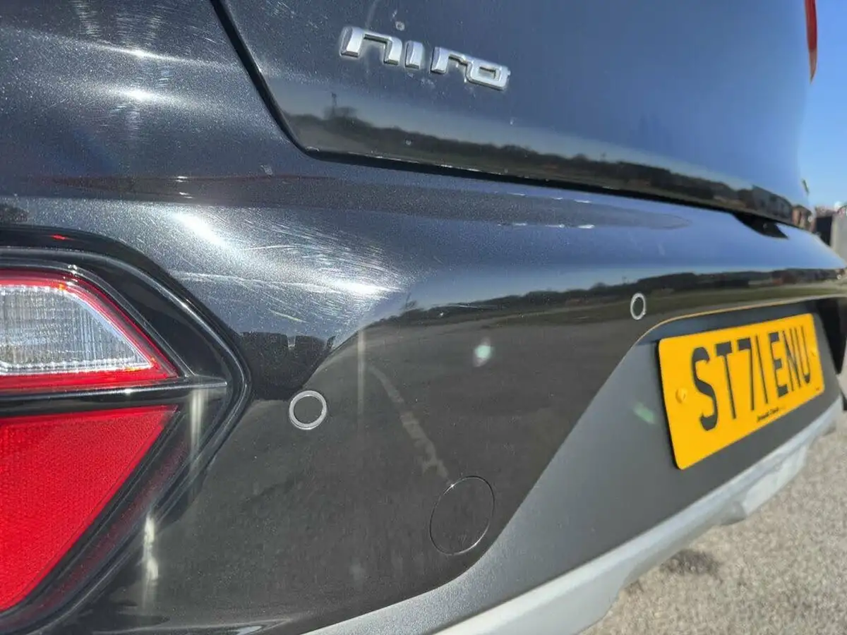 2021-kia-niro-16-gdi-2-big-42