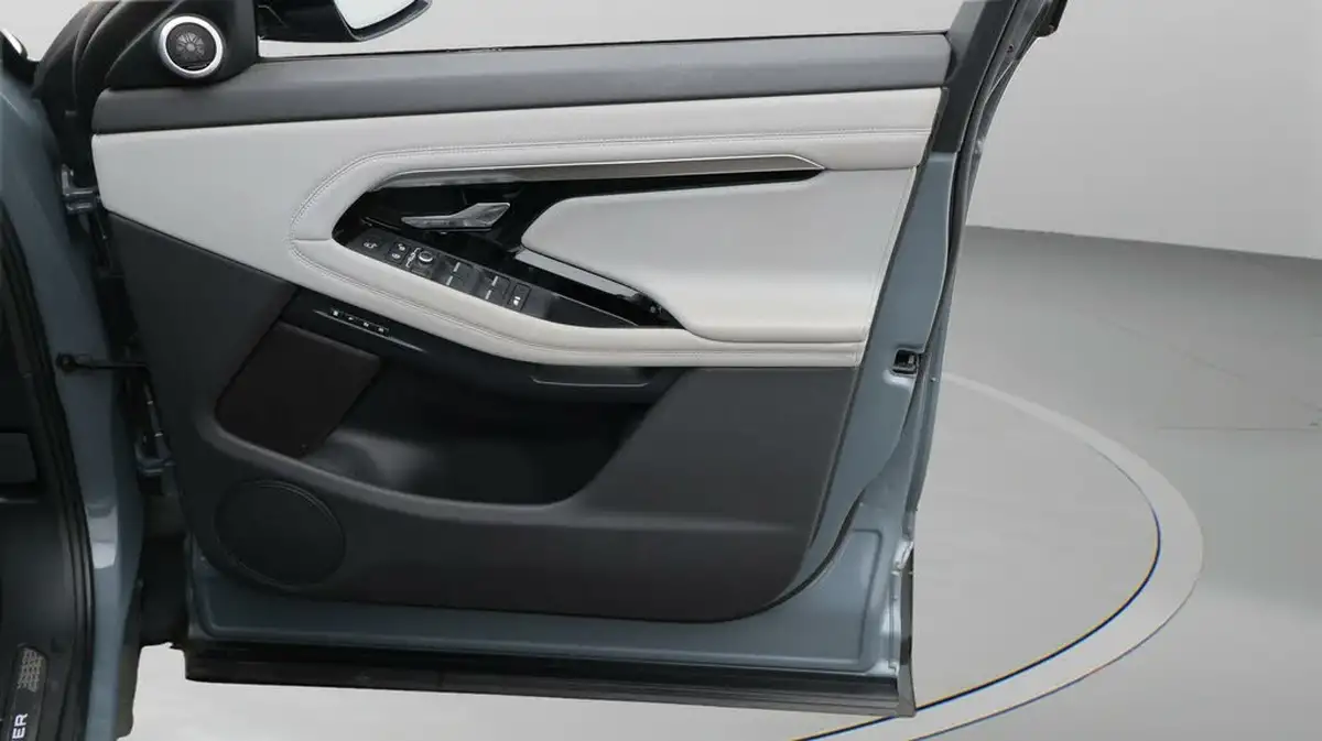 2019-land-rover-range-rover-evoque-20-d180-first-edition-big-15
