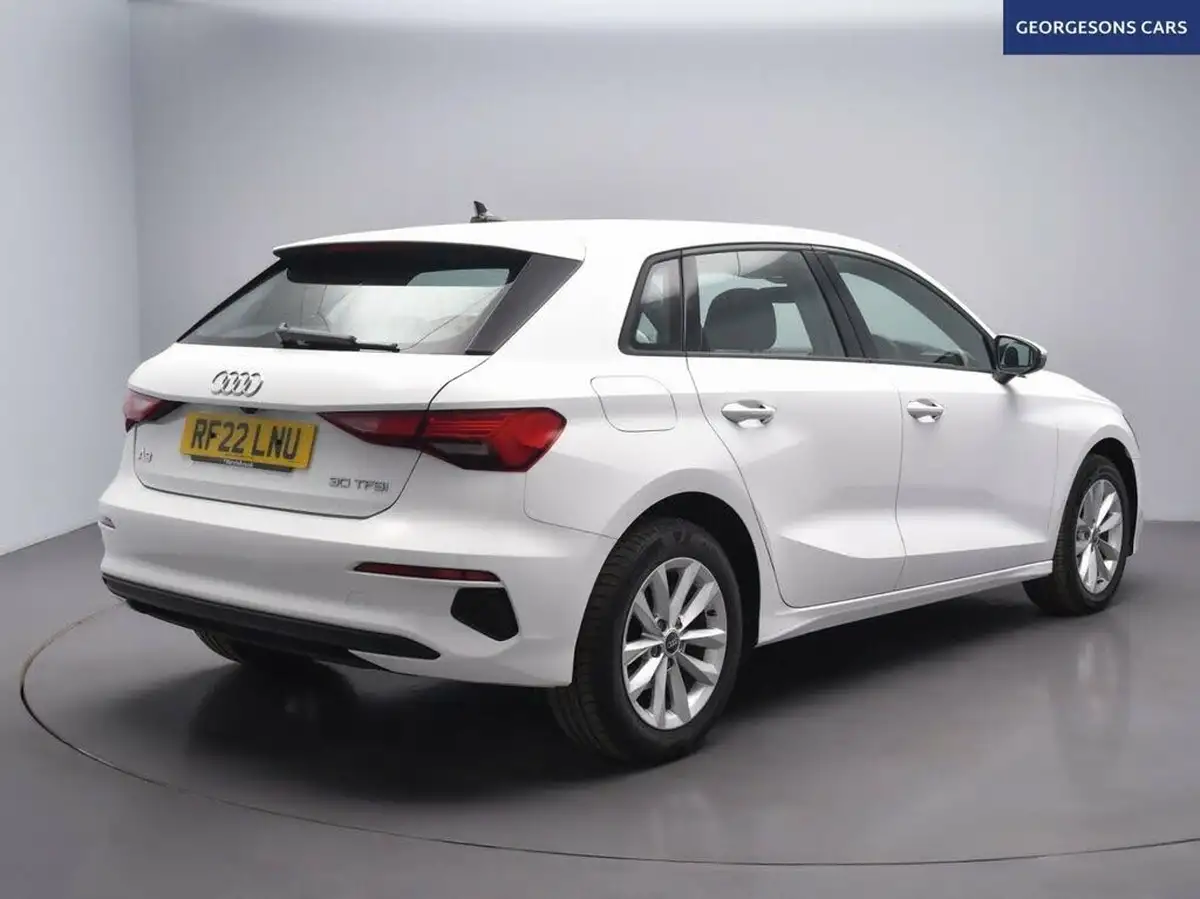 2022-audi-a3-10-30-tfsi-technik-big-6