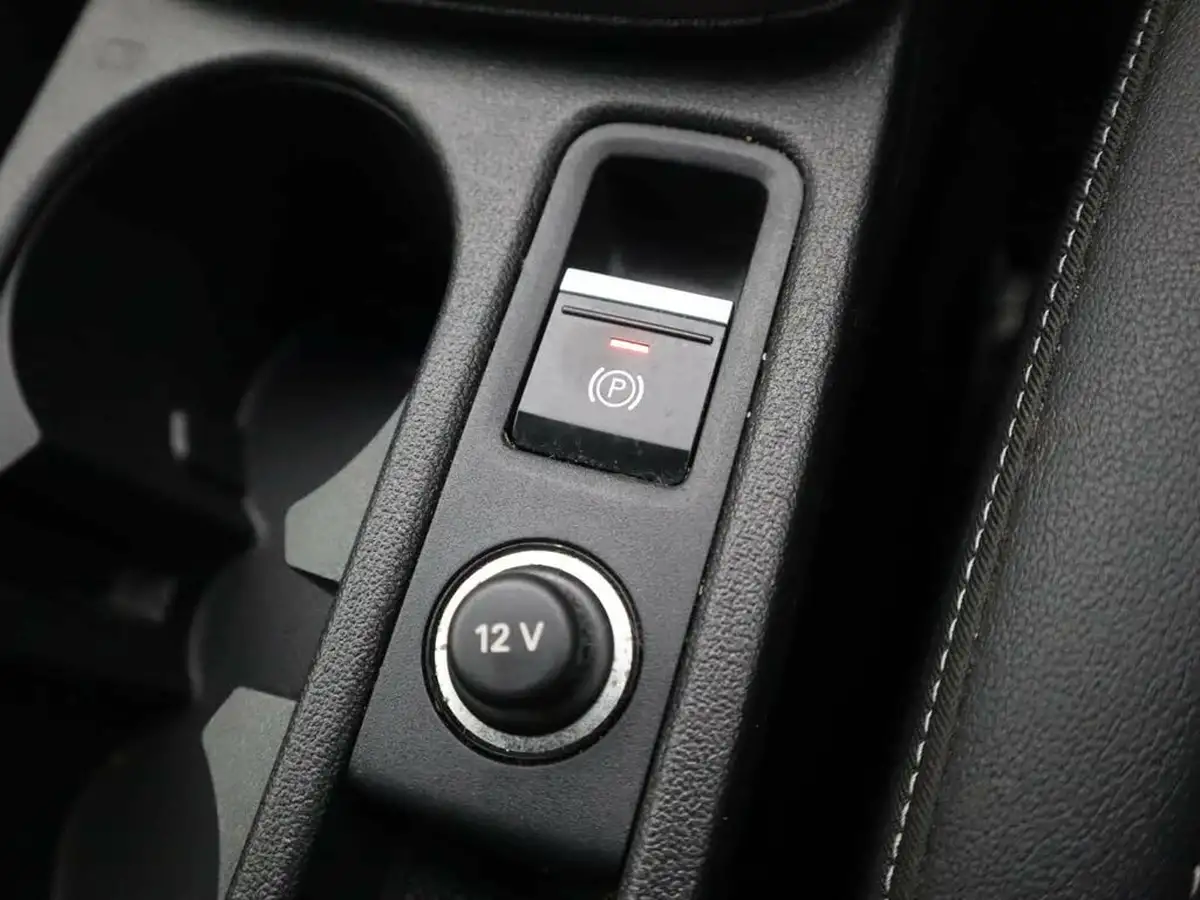 2022-audi-a3-15-35-tfsi-s-line-sportback-5d-big-32