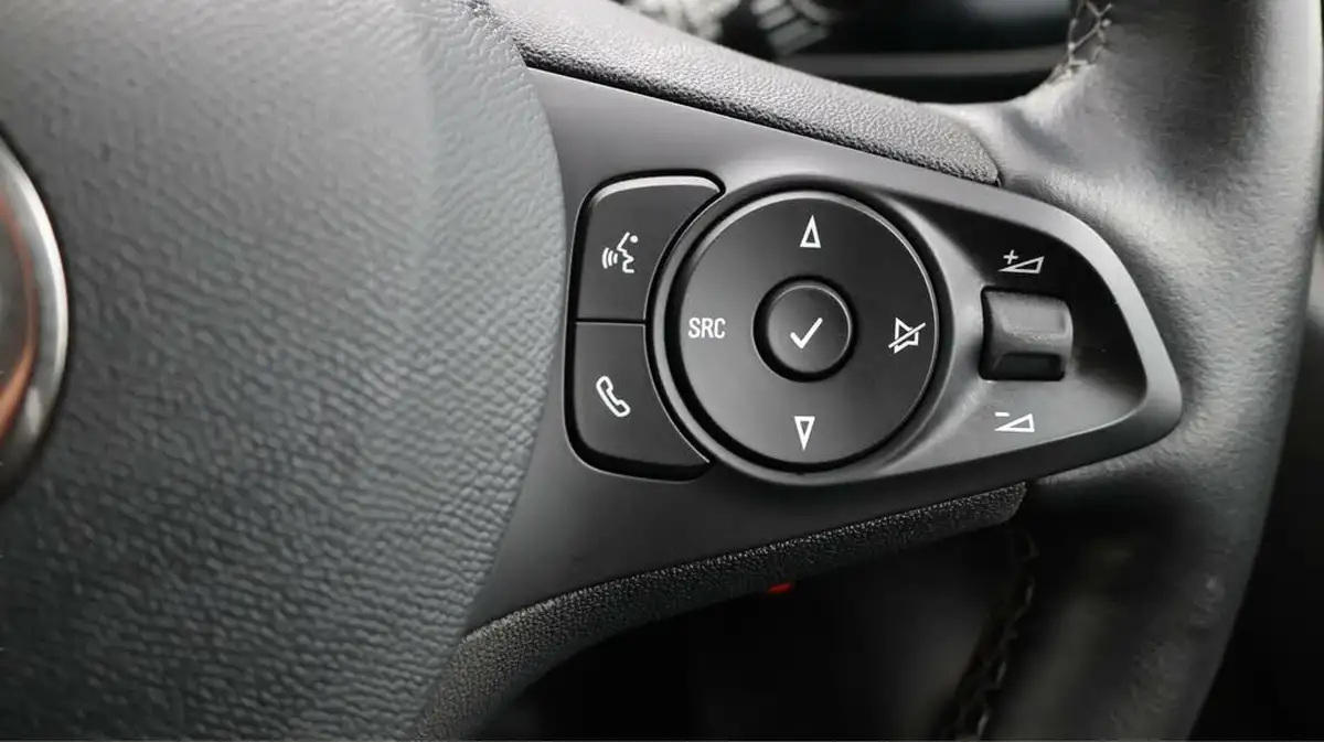 2022-vauxhall-corsa-12i-elite-edition-big-22