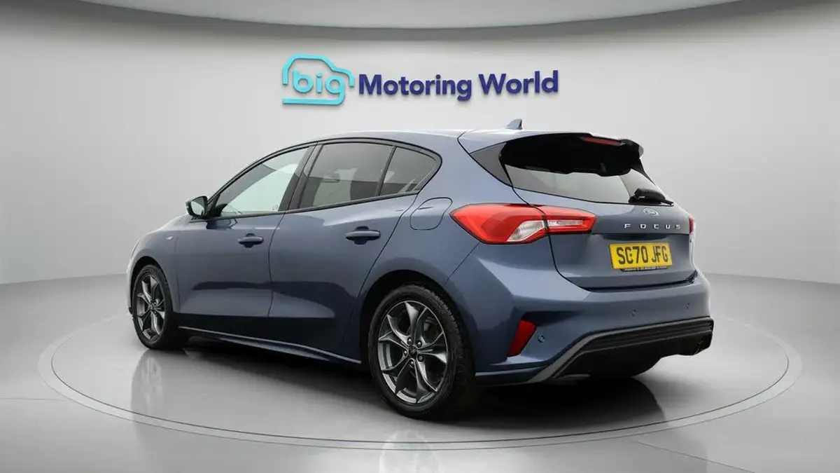 2021-ford-focus-10t-st-line-edition-125ps-hatchback-big-4
