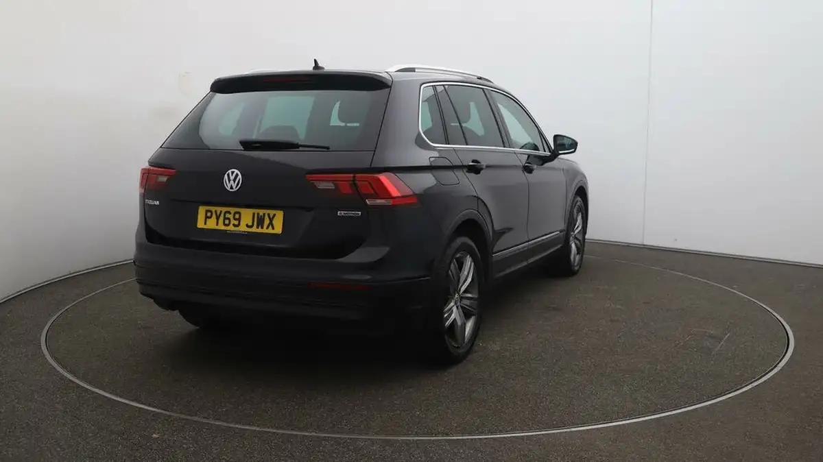 2019-volkswagen-tiguan-20tdi-r-line-tech-150ps-4motion-dsg-big-78