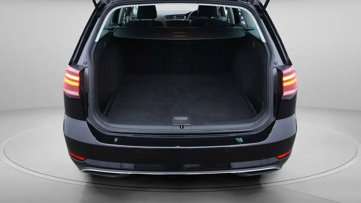 2020-volkswagen-golf-15-tsi-match-edition-150ps-estate-dsg-big-16