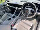 2020-porsche-taycan-e-4s-571ps-performance-battery-plus-small-6