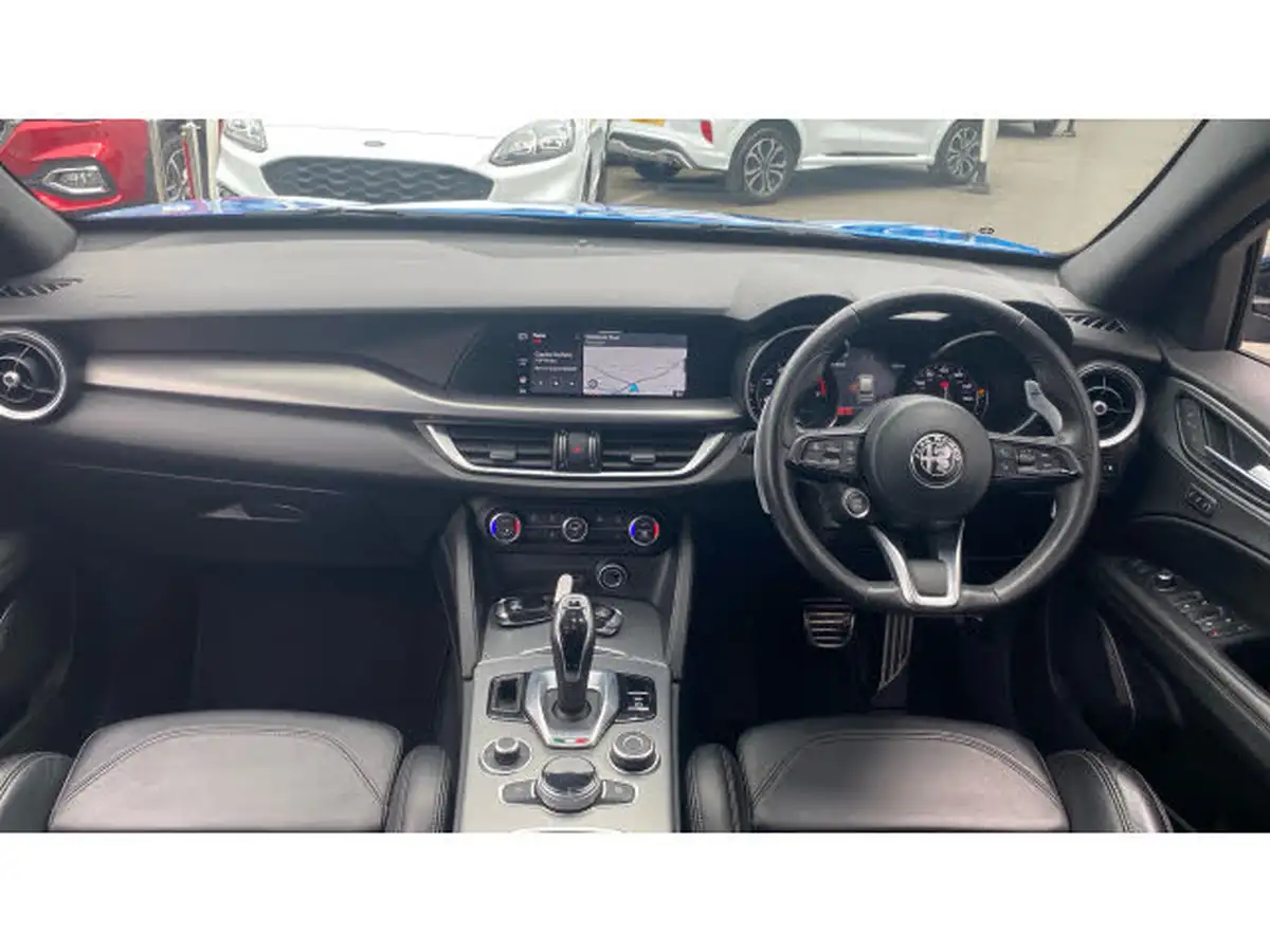 2022-alfa-romeo-stelvio-20-veloce-big-9