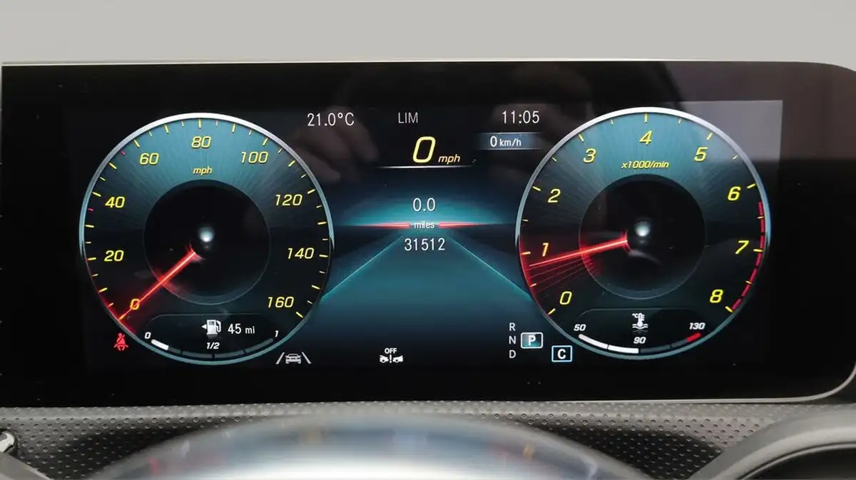 2020-mercedes-benz-a-class-13-a180-amg-line-executive-hatchback-5d-7g-dct-big-10