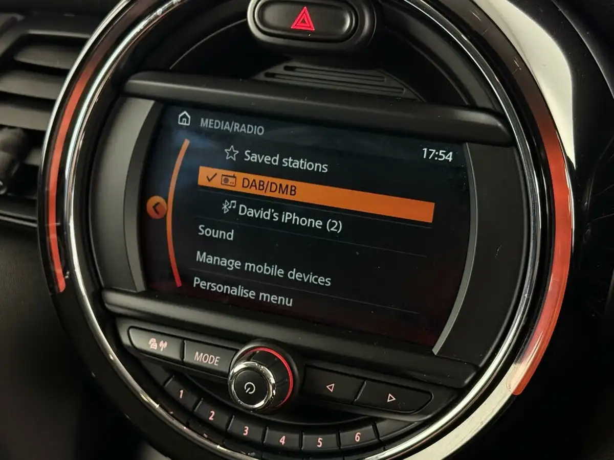 2019-mini-cooper-15-cooper-classic-hatchback-5d-auto-big-33