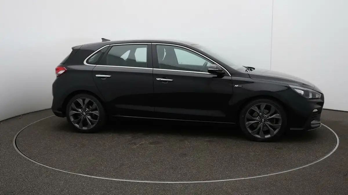 2019-hyundai-i30-14-t-gdi-n-line-hatchback-big-50