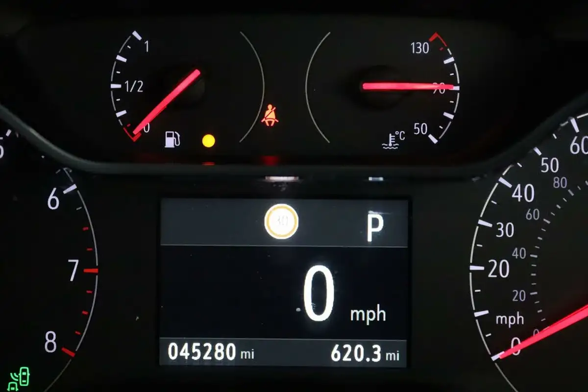 2020-vauxhall-grandland-x-12-sri-nav-auto-big-17