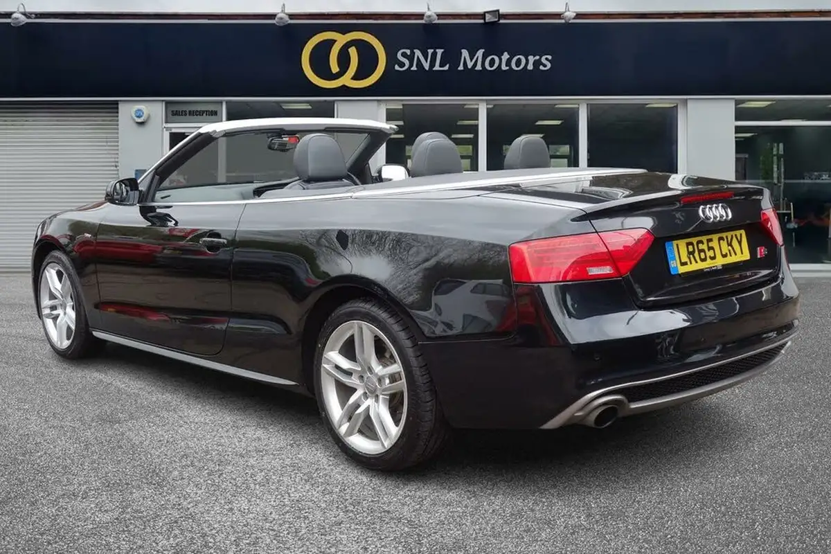 2015-audi-a5-18-tfsi-s-line-cabriolet-2d-big-4
