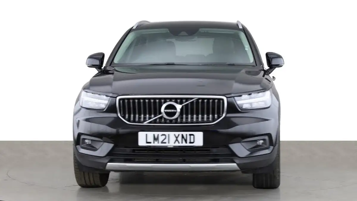 2021-volvo-xc40-15-t5-inscription-262bhp-big-1