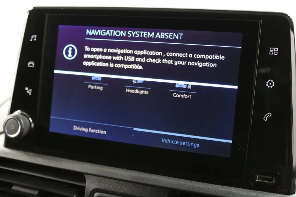 2020-peugeot-partner-15-bluehdi-1000-professional-100ps-eu6dt-panel-big-45