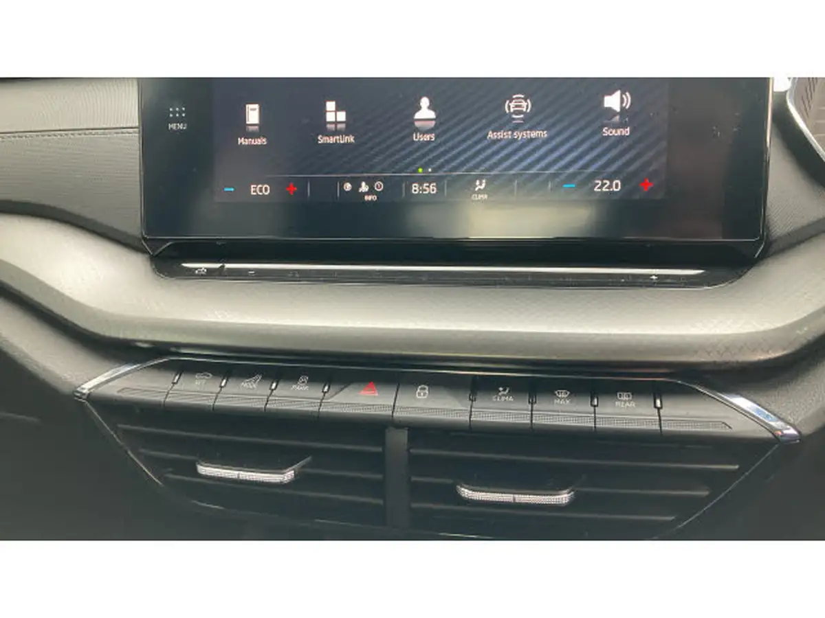 2023-skoda-octavia-14-tsi-se-technology-hatchback-big-12