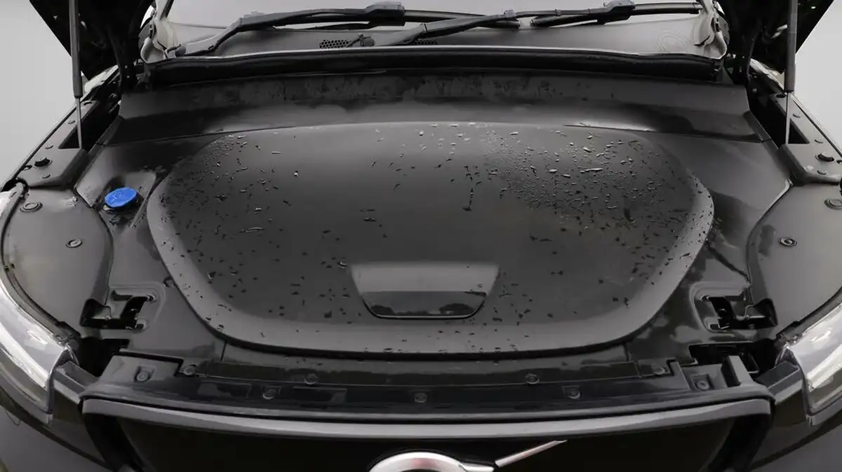 2021-volvo-xc40-e-twin-recharge-plus-big-18