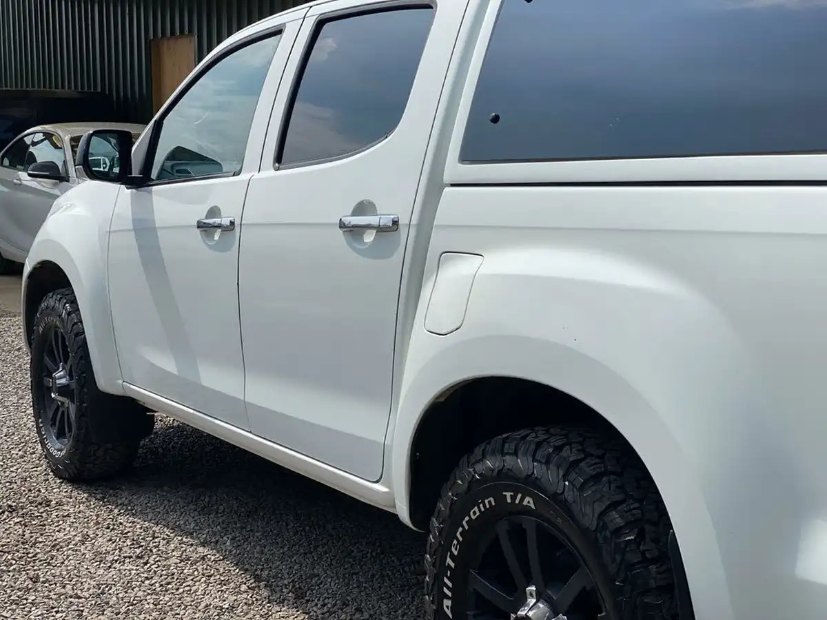 2012-isuzu-d-max-25td-utah-big-69