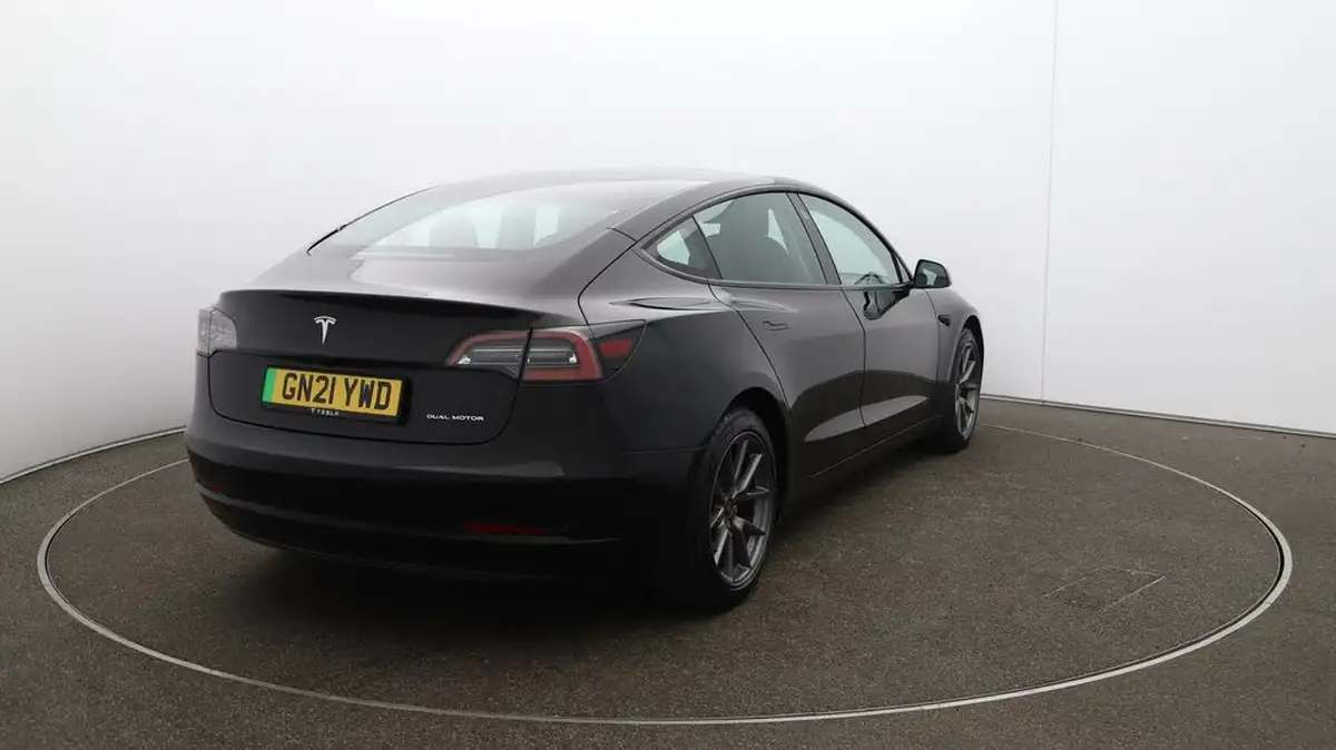 2021-tesla-model-3-e-long-range-4x4-big-53