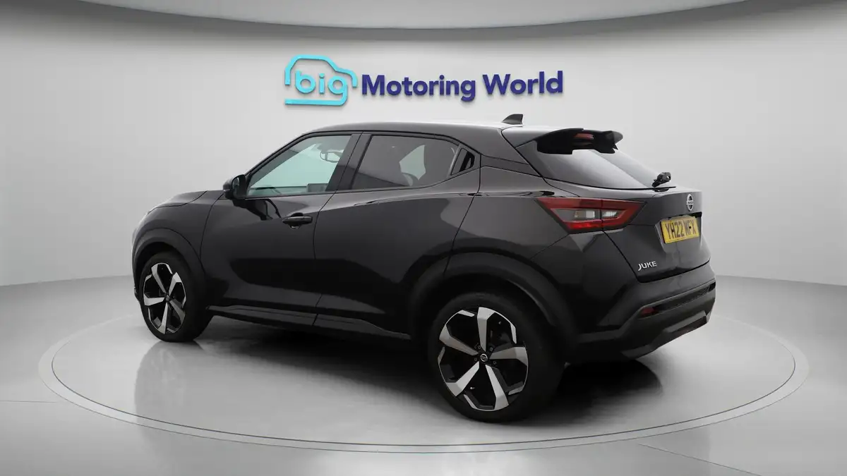 2022-nissan-juke-10-dig-t-tekna-big-5
