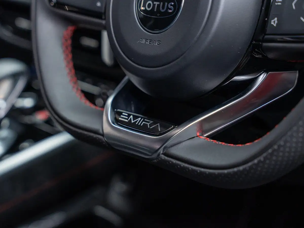 2023-lotus-emira-35-first-edition-v6-big-39