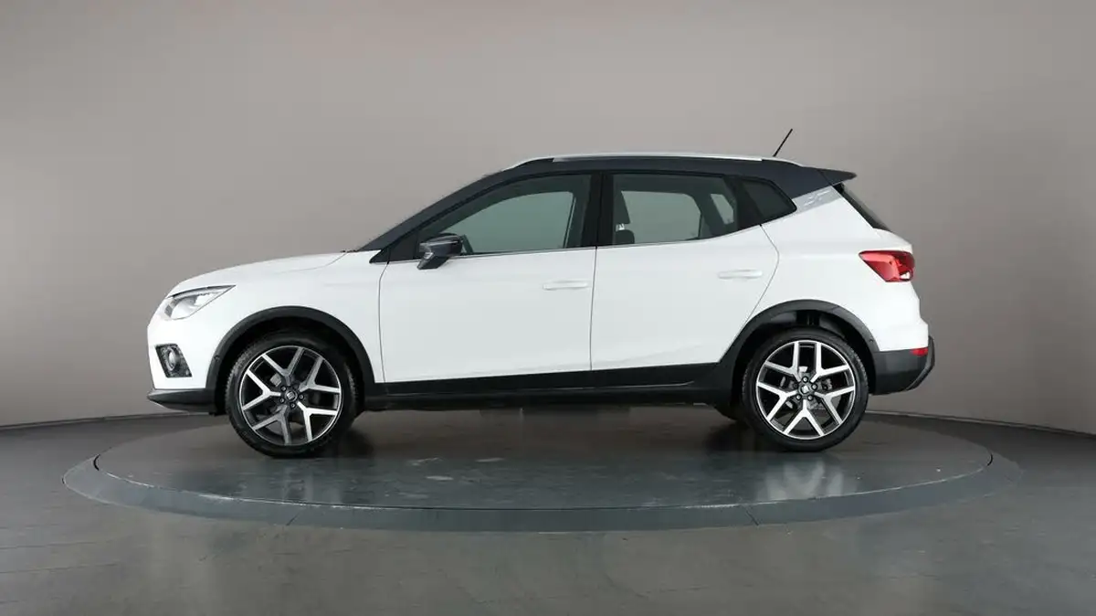 2021-seat-arona-10-tsi-xcellence-lux-110ps-dsg-big-39