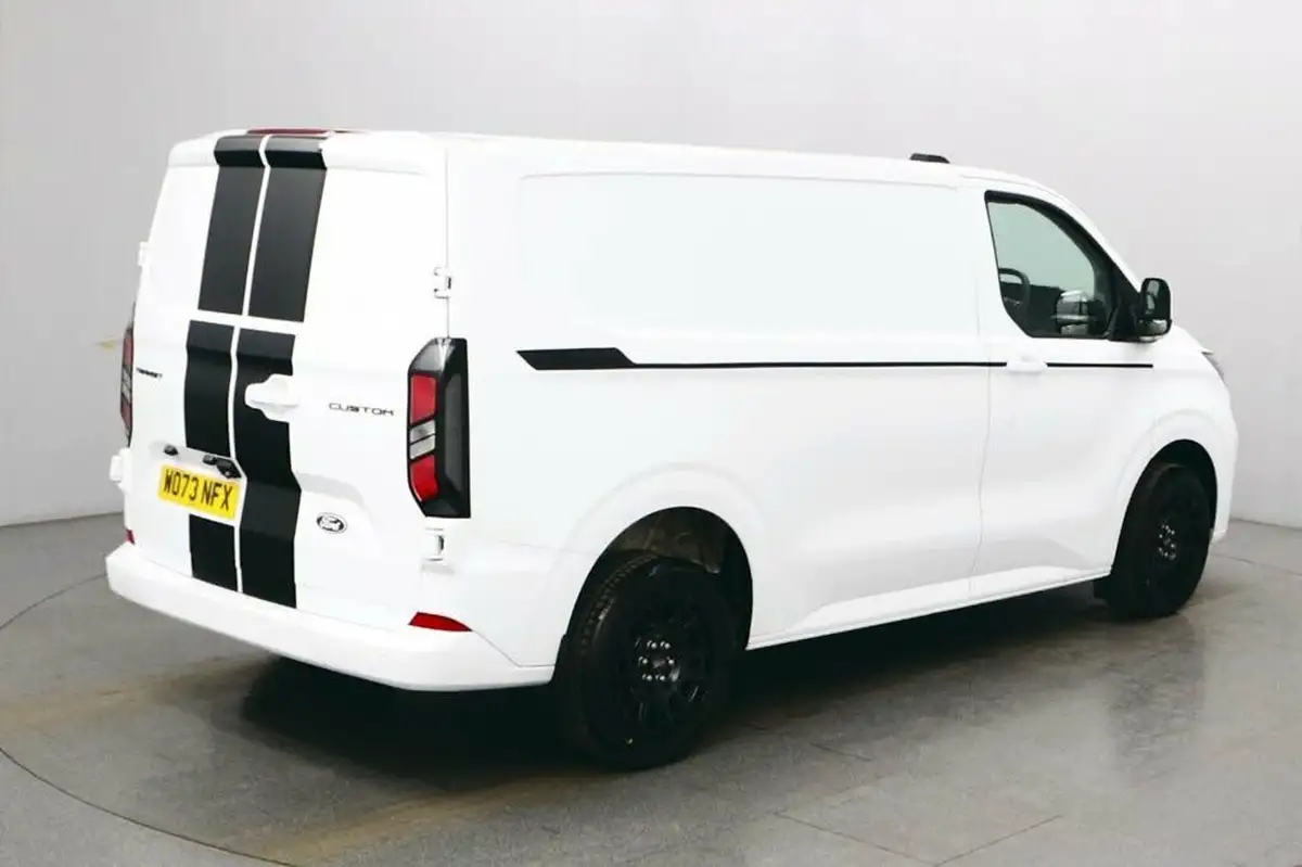 2023-ford-transit-custom-20tdci-300-l1h1-limited-136pseu6e-panel-van-1996cc-big-6