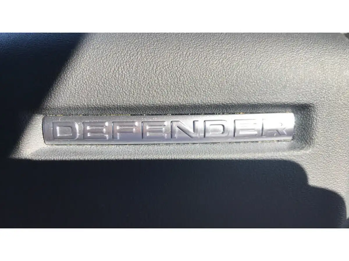 2022-land-rover-110-defender-30-d300-x-dynamic-hse-big-46