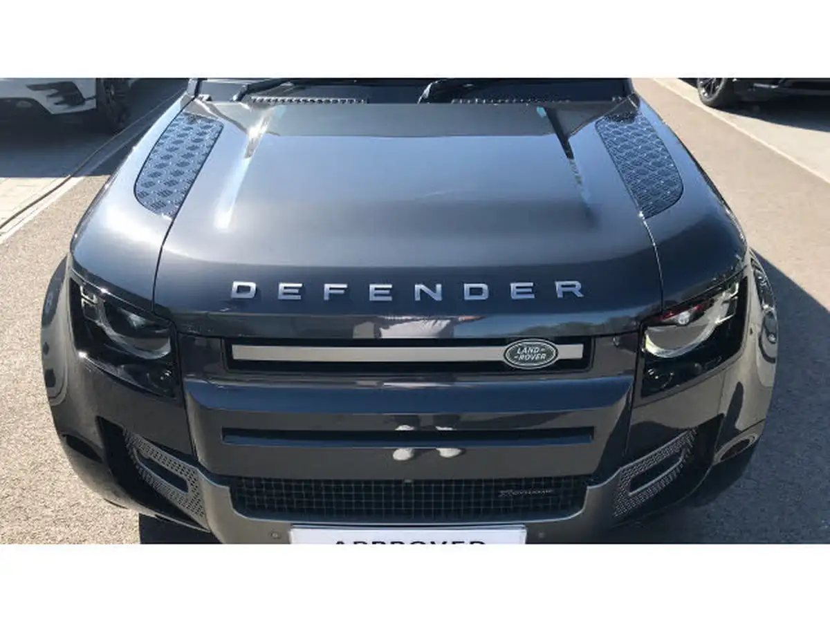 2022-land-rover-110-defender-30-d300-x-dynamic-hse-big-42