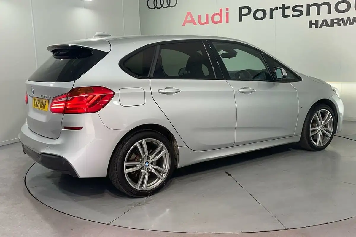 2021-bmw-2-series-15-225xe-phev-m-sport-big-6