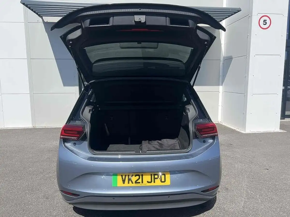 2021-volkswagen-id3-e-life-204ps-58kwh-pro-performance-big-21
