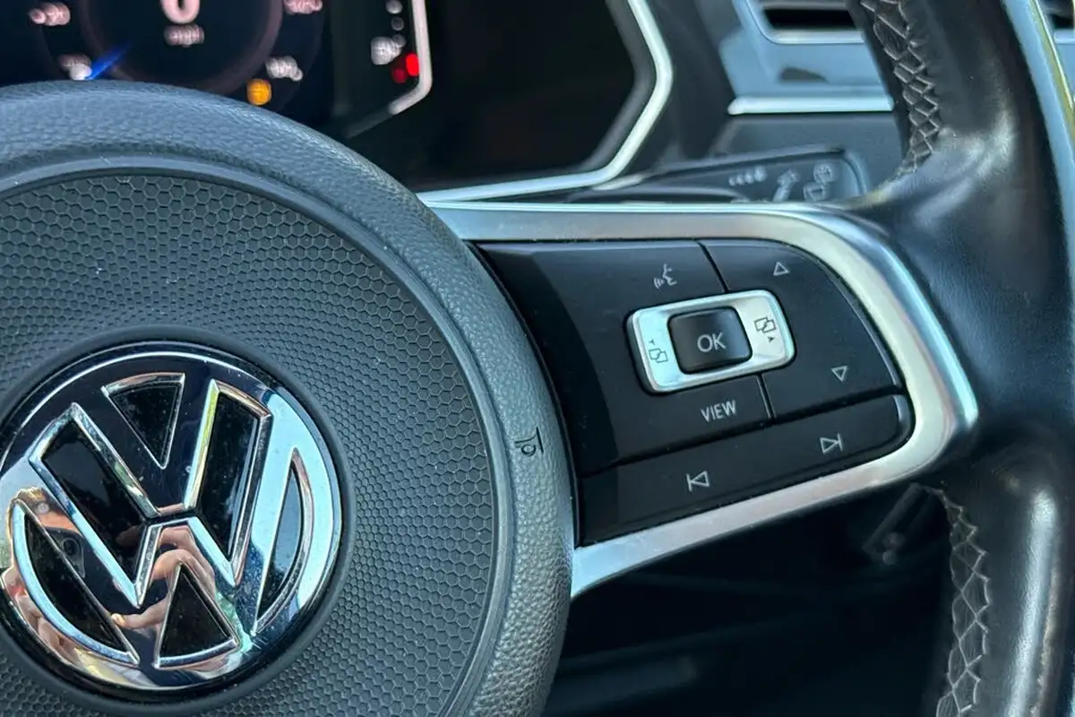 2019-volkswagen-tiguan-20tdi-r-line-tech-150ps-dsg-big-16