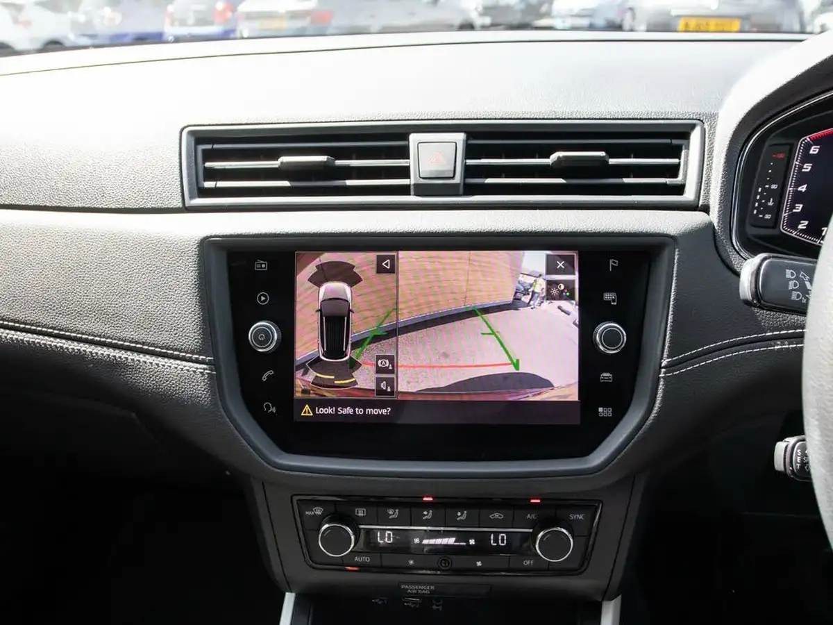 2019-seat-arona-10-tsi-xcellence-lux-ss-dsg-big-28