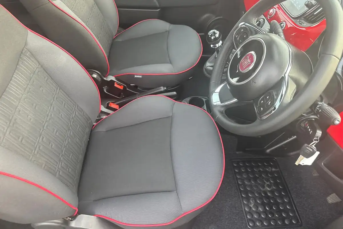 2023-fiat-500-10-red-big-23