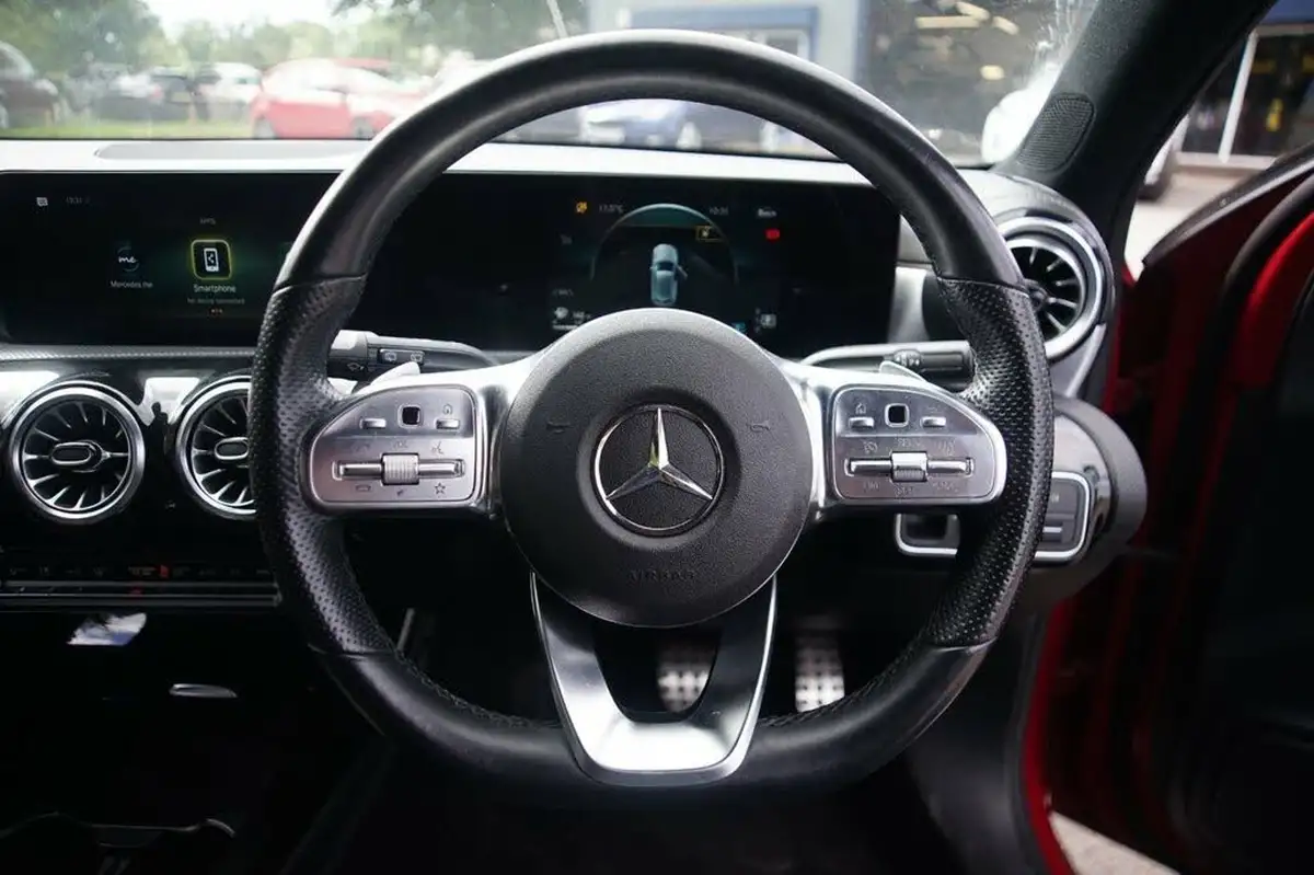 2022-mercedes-benz-a-class-13-a200-amg-line-executive-edition-hatchback-5d-7g-dct-big-3