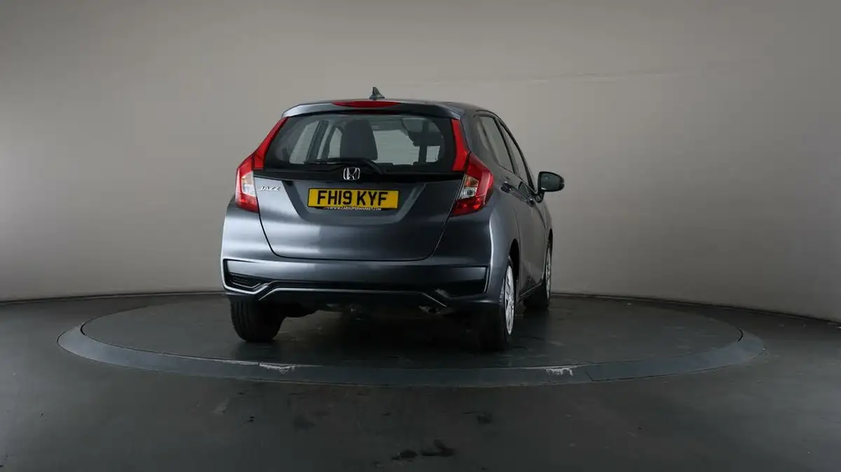 2019-honda-jazz-13-i-vtec-s-big-66