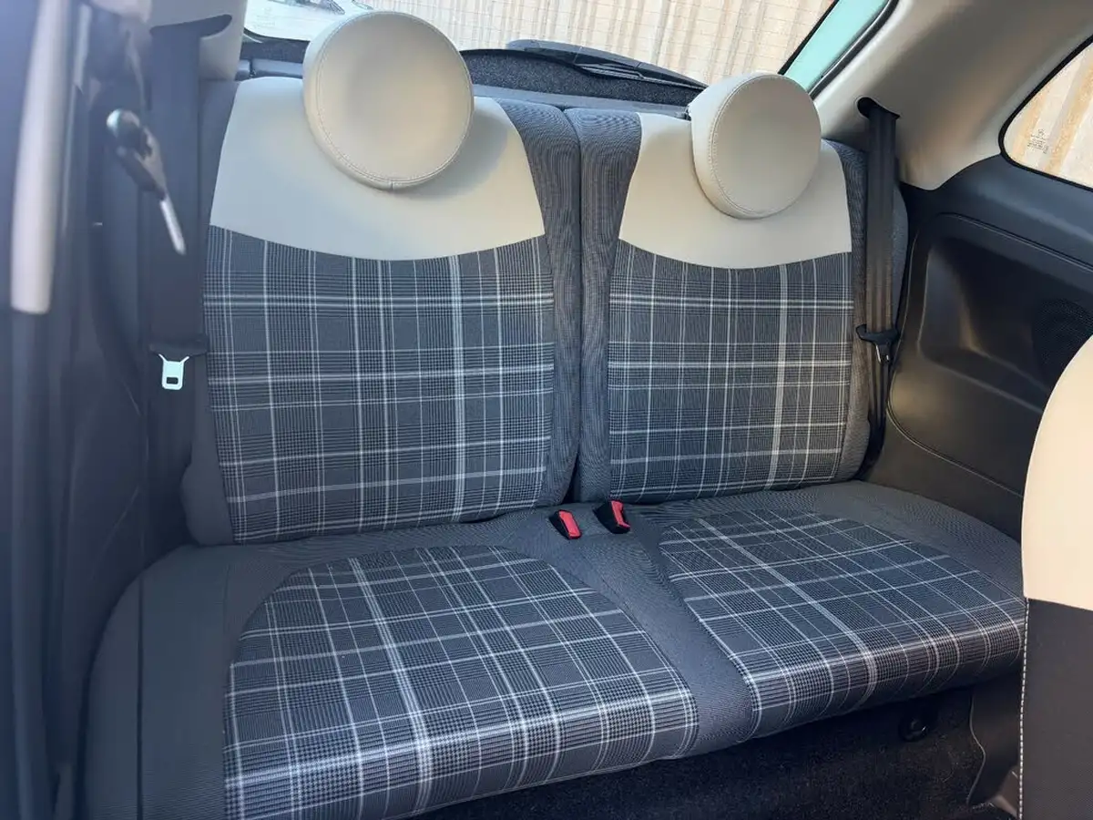 2017-fiat-500-12-lounge-big-15