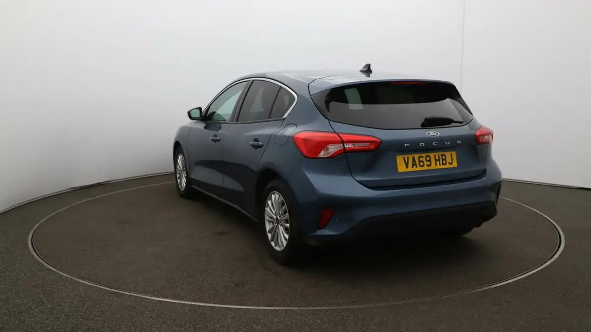 2020-ford-focus-10t-titanium-hatchback-auto-big-58