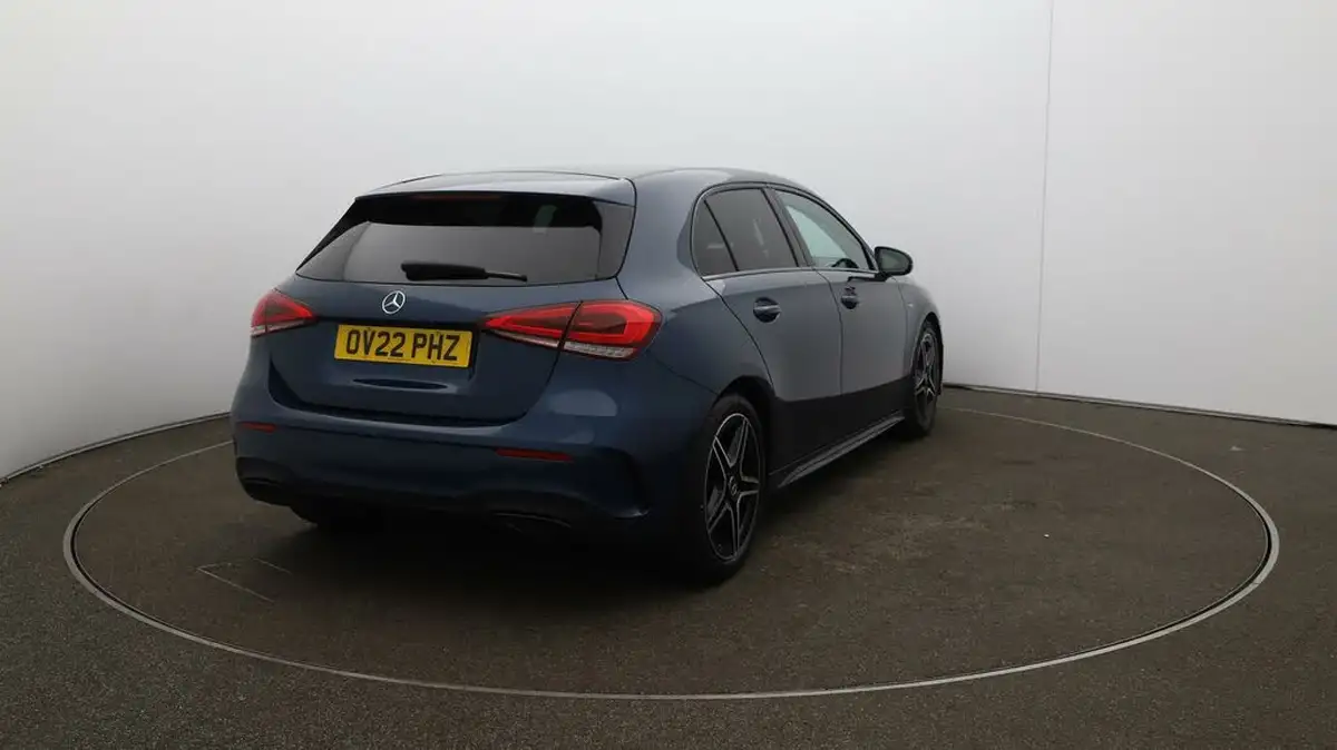 2022-mercedes-benz-a-class-13-a180-amg-line-executive-edition-hatchback-5d-7g-dct-big-46