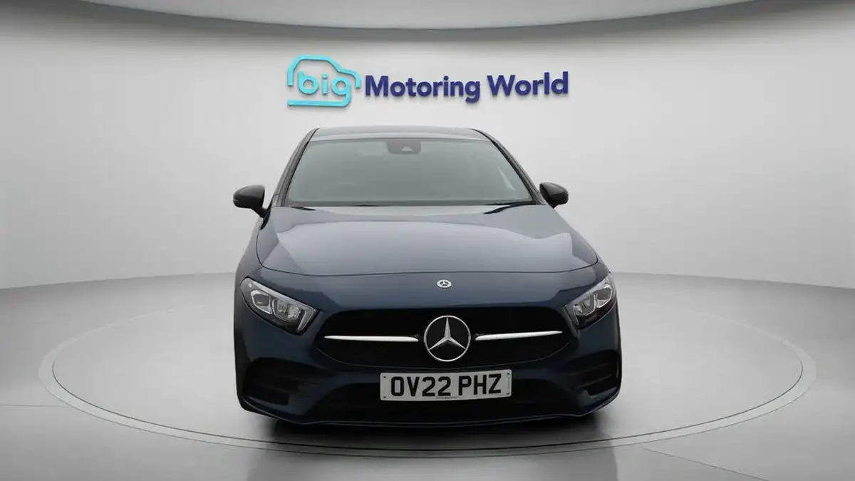 2022-mercedes-benz-a-class-13-a180-amg-line-executive-edition-hatchback-5d-7g-dct-big-2
