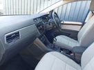 2021-volkswagen-touran-15-tsi-se-family-small-4