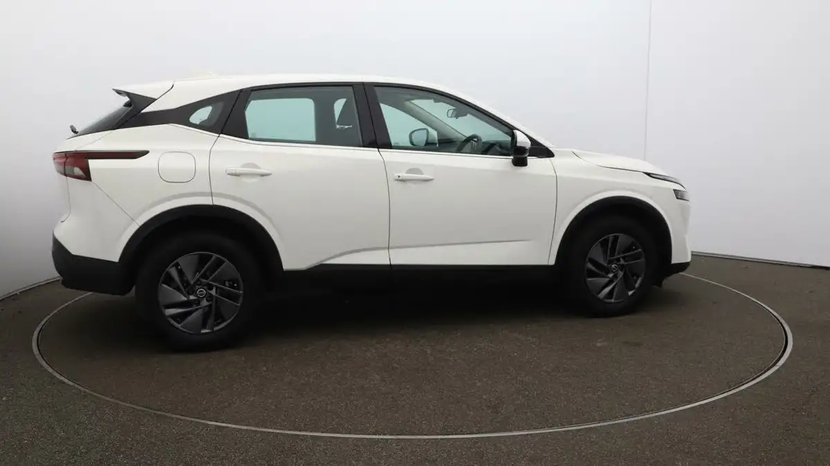 2022-nissan-qashqai-13-dig-t-acenta-premium-140ps-big-49