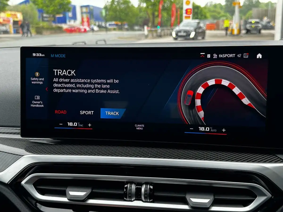 2023-bmw-3-series-30-m3-competition-xdrive-touring-5d-big-53