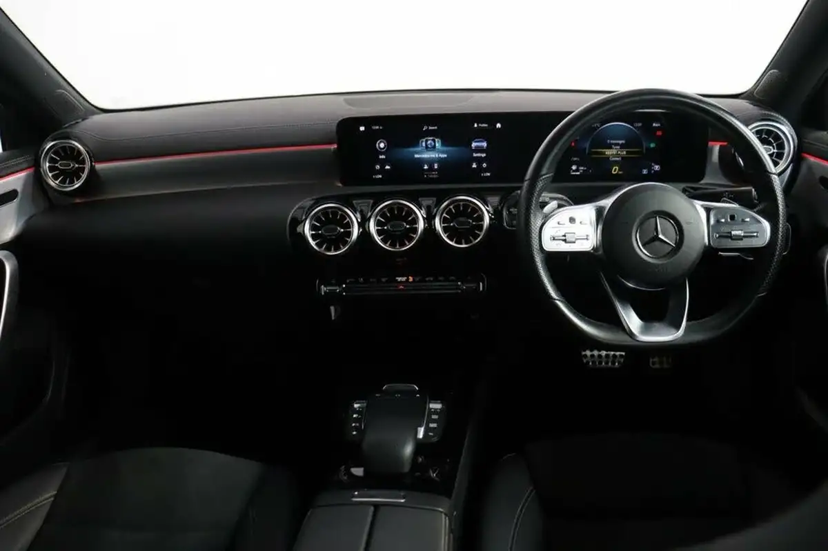 2022-mercedes-benz-a-class-13-a180-amg-line-executive-edition-hatchback-5d-7g-dct-big-7
