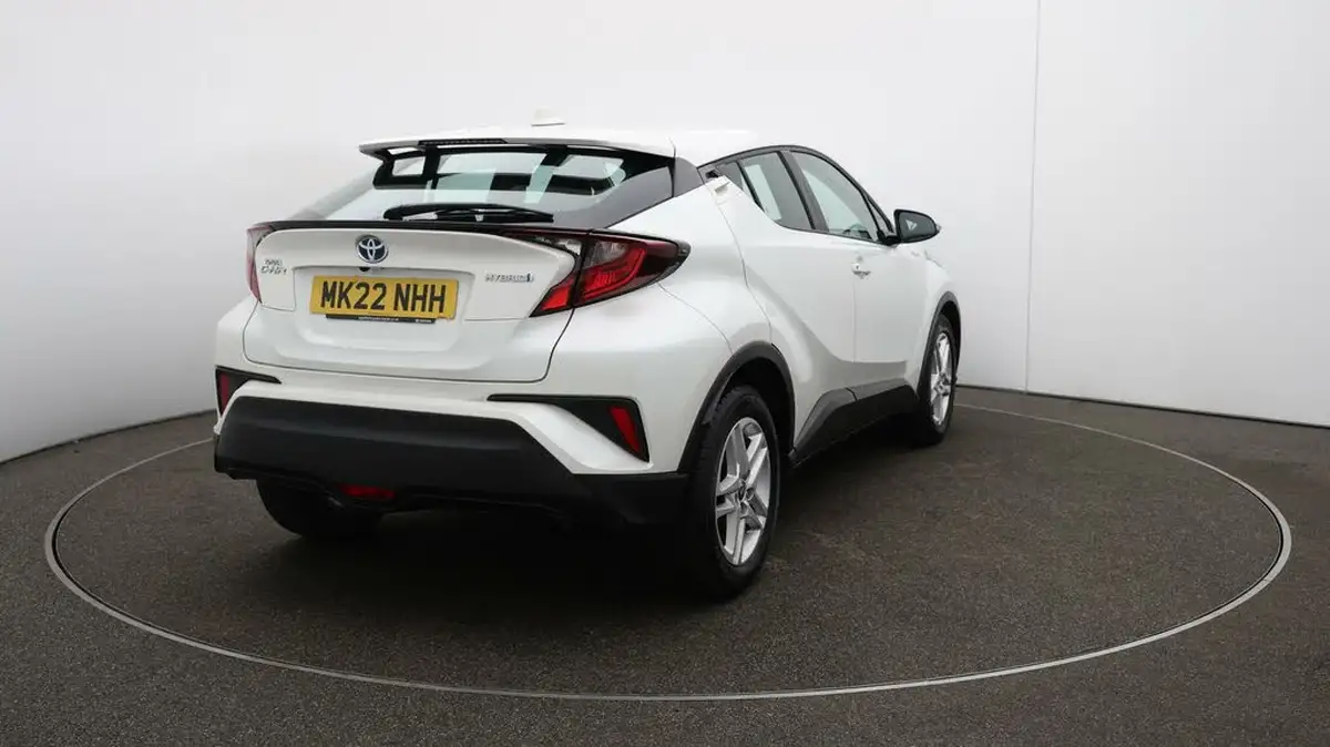 2022-toyota-c-hr-18-vvt-i-icon-big-56
