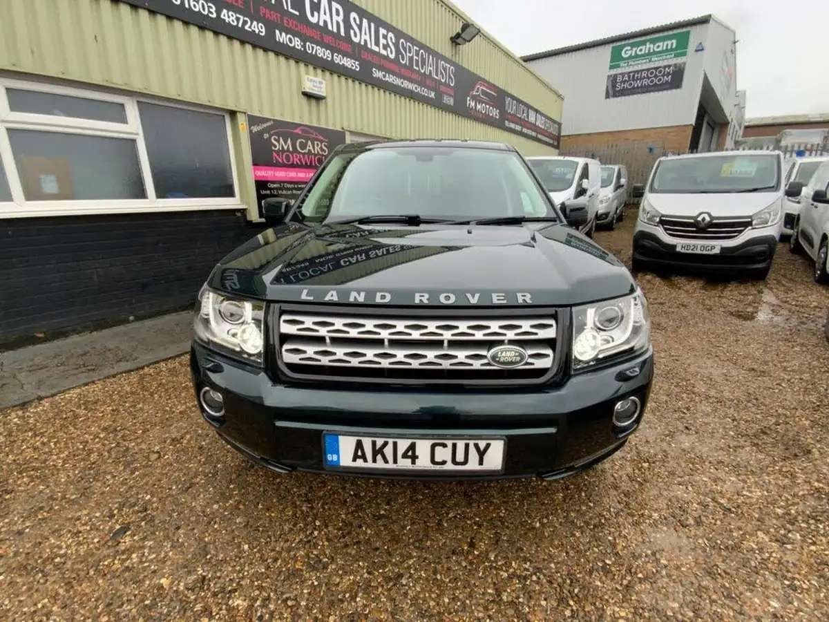 2014-land-rover-freelander-2-22sd4-xs-big-2